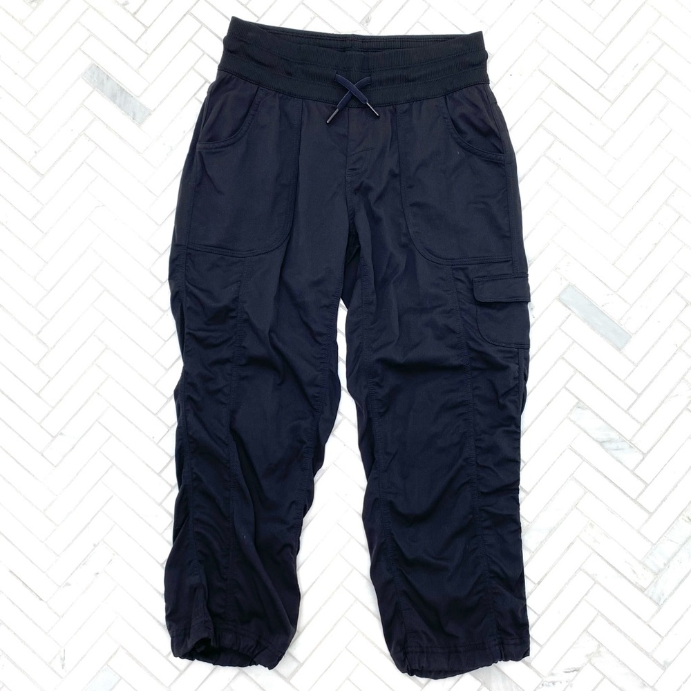 [The North Face] Aphrodite Crop Cargo Pant